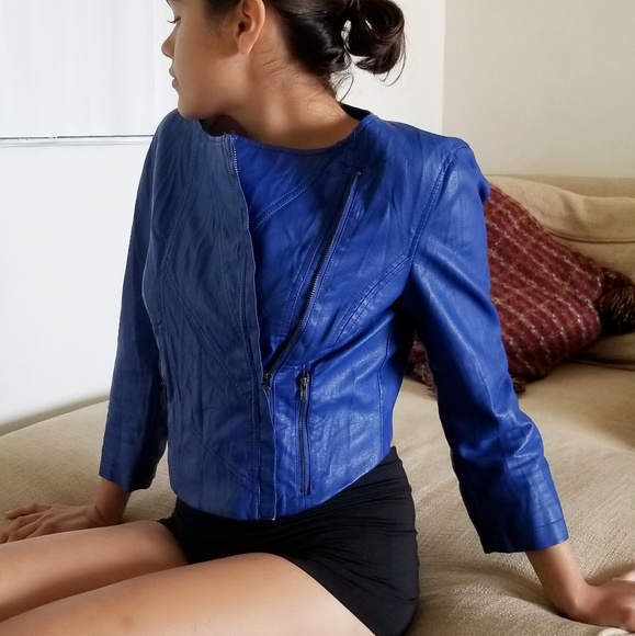 bebe Jackets & Blazers - Crop Leather Jacket